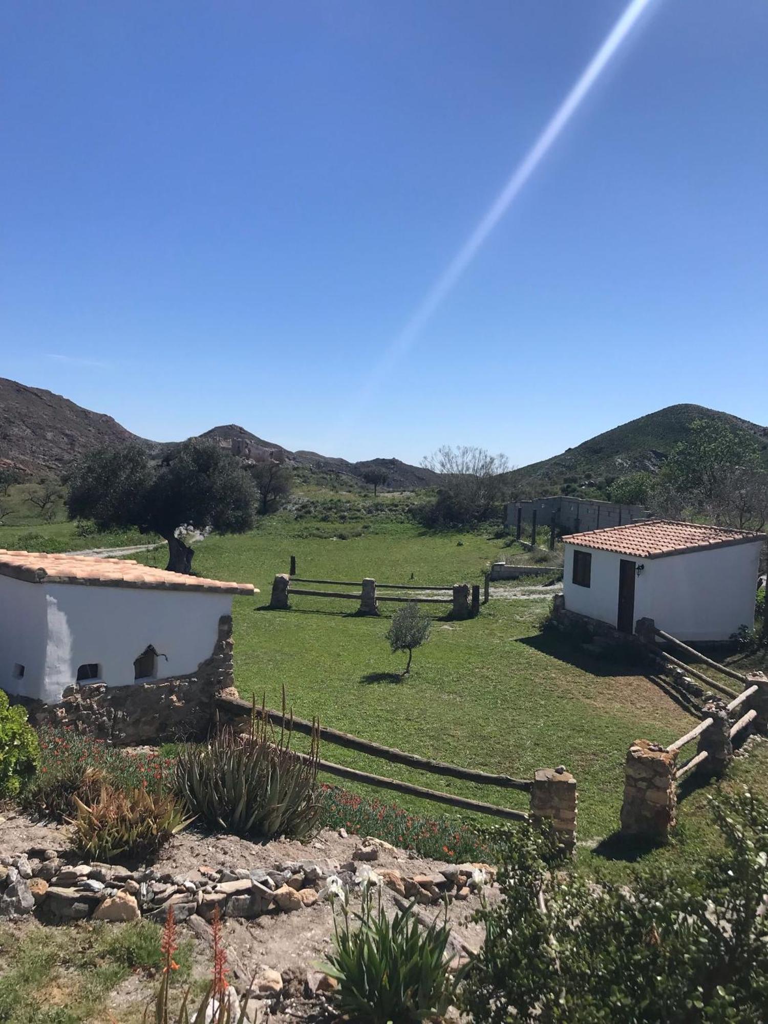 Bella Vista Rural Retreat Apartment Arboleas Exterior photo